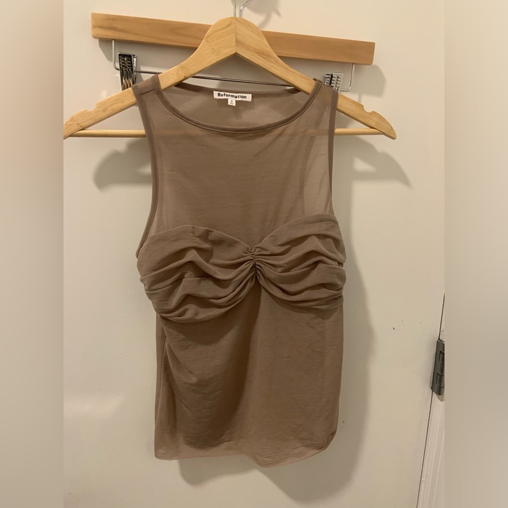 Reformation Rose top in Shiitake - size s - Picture 5 of 6